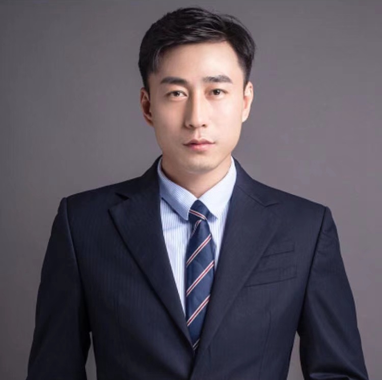 黄启仲 创意策略总监